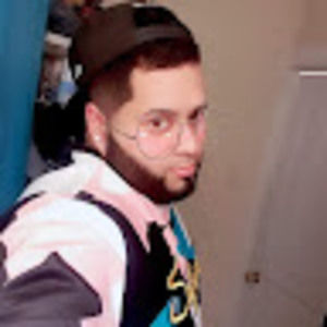 Meet your Posher, Carlitos